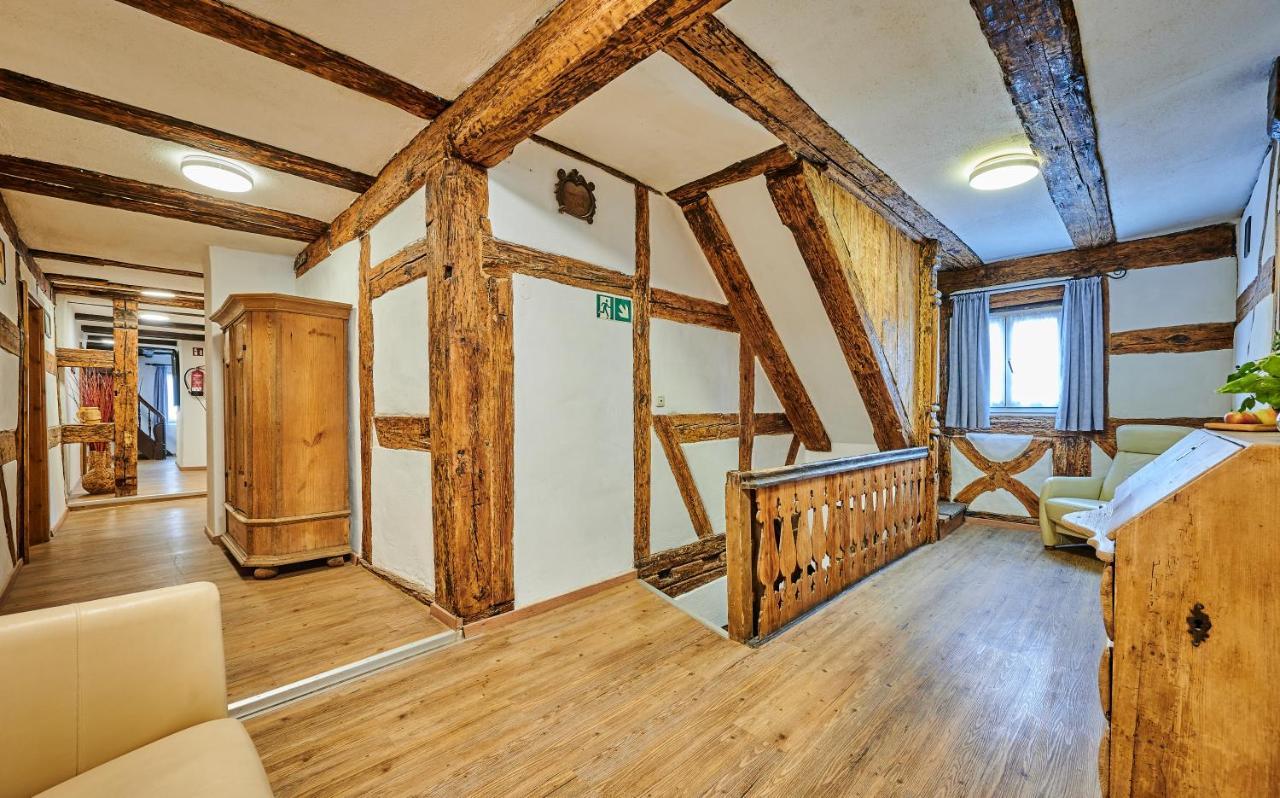 Hotel-Gasthof Bub ツィルンドルフ エクステリア 写真