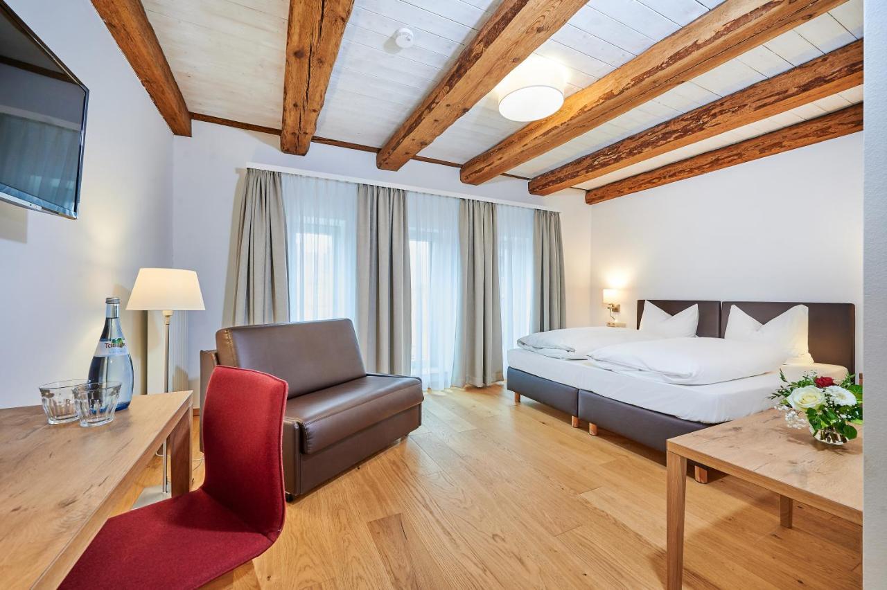 Hotel-Gasthof Bub ツィルンドルフ エクステリア 写真